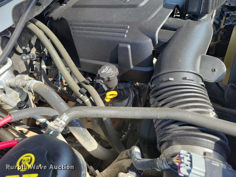 image for item DZ7026 2011 Chevrolet Silverado 2500HD Ext. Cab pickup truck