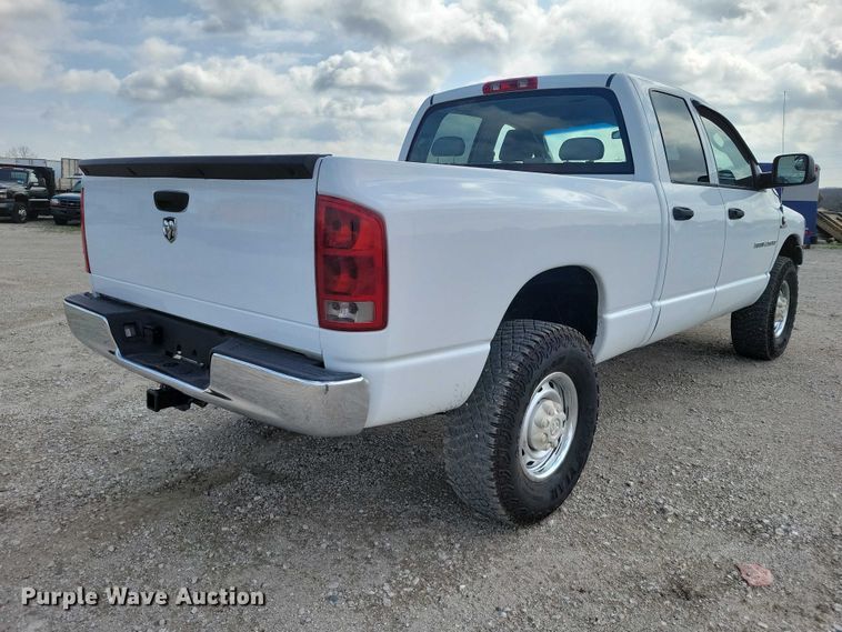 image for item DZ7027 2006 Dodge Ram 2500 Ext. Cab pickup truck