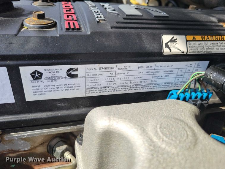 image for item DZ7027 2006 Dodge Ram 2500 Ext. Cab pickup truck