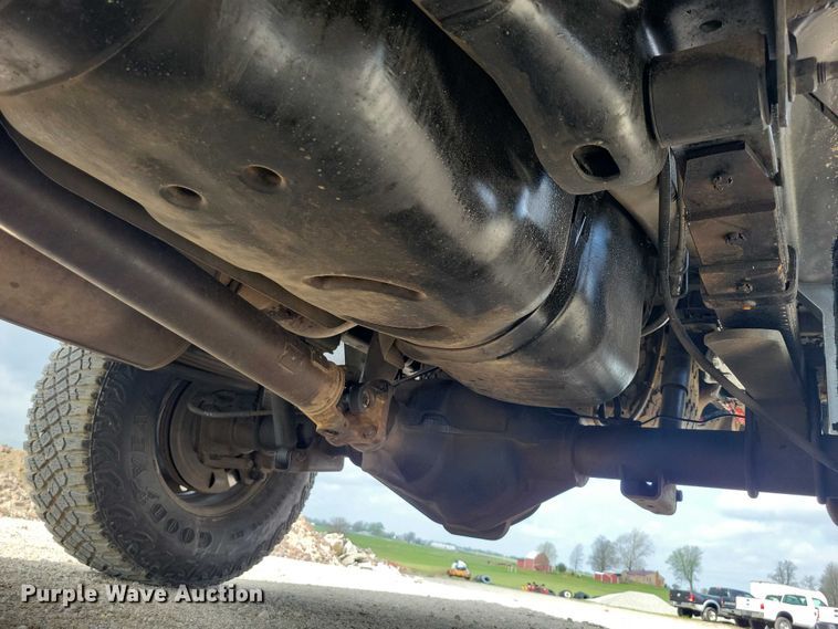 image for item DZ7027 2006 Dodge Ram 2500 Ext. Cab pickup truck