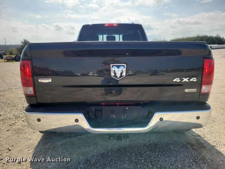 image for item DZ7028 2010 Dodge Ram 3500 Crew Cab pickup truck