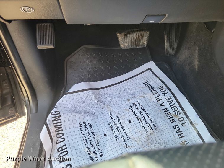 image for item DZ7028 2010 Dodge Ram 3500 Crew Cab pickup truck