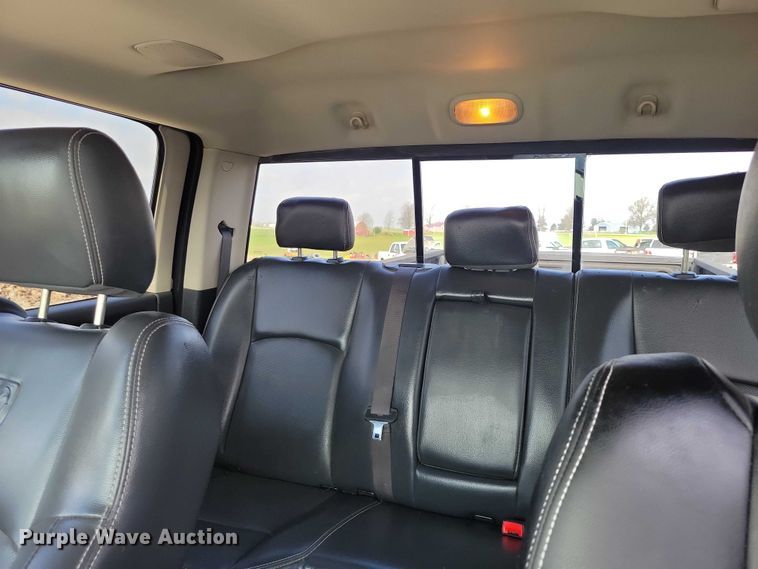 image for item DZ7028 2010 Dodge Ram 3500 Crew Cab pickup truck