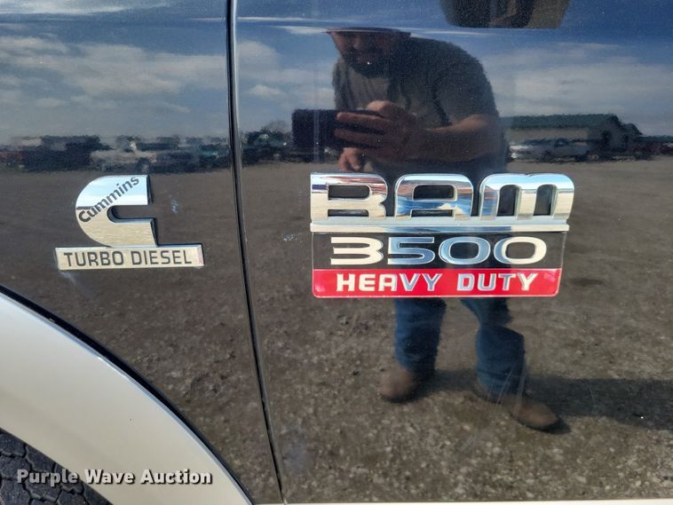 image for item DZ7028 2010 Dodge Ram 3500 Crew Cab pickup truck