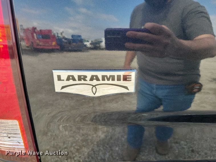 image for item DZ7028 2010 Dodge Ram 3500 Crew Cab pickup truck
