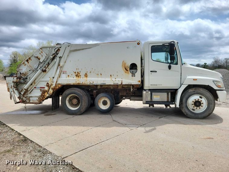 image for item DZ7035 2010 Hino 338 refuse truck