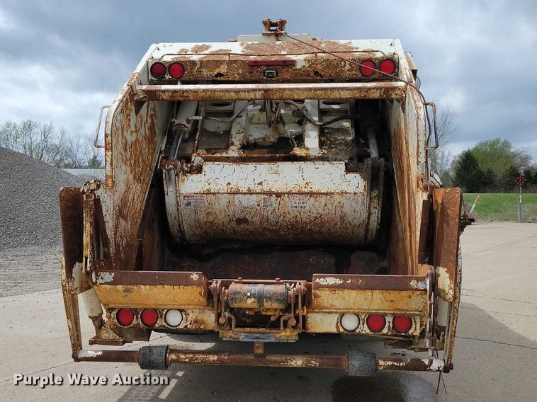image for item DZ7035 2010 Hino 338 refuse truck