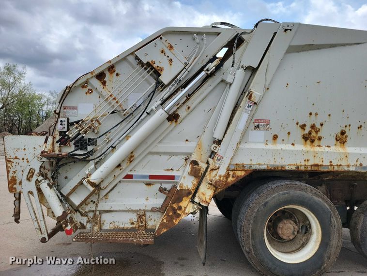 image for item DZ7035 2010 Hino 338 refuse truck