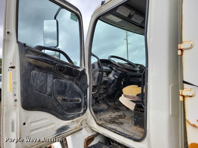 image for item DZ7035 2010 Hino 338 refuse truck