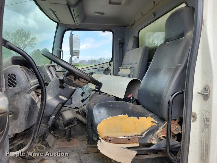 image for item DZ7035 2010 Hino 338 refuse truck