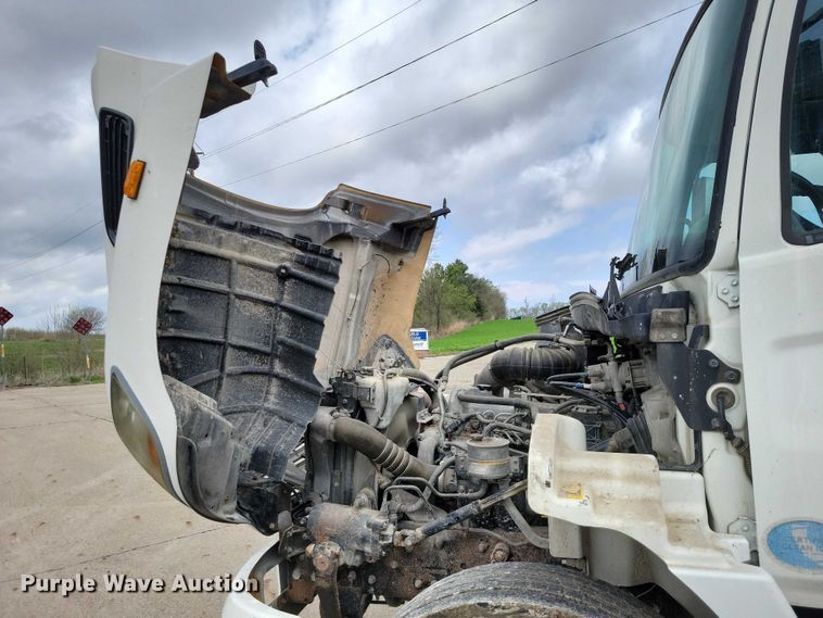 image for item DZ7035 2010 Hino 338 refuse truck