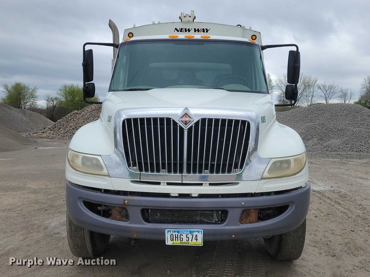 image for item DZ7036 2011 International MA035 refuse truck