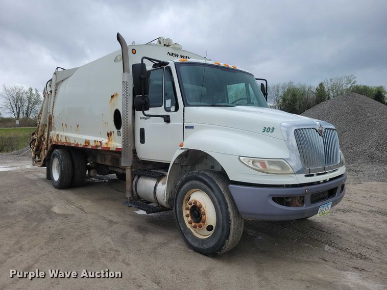 image for item DZ7036 2011 International MA035 refuse truck