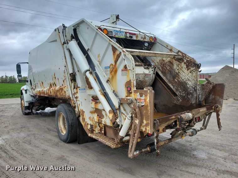 image for item DZ7036 2011 International MA035 refuse truck