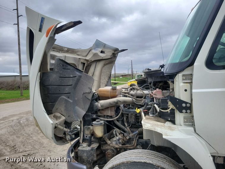 image for item DZ7036 2011 International MA035 refuse truck