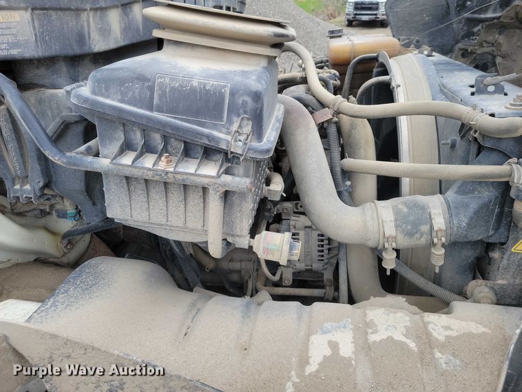 image for item DZ7036 2011 International MA035 refuse truck