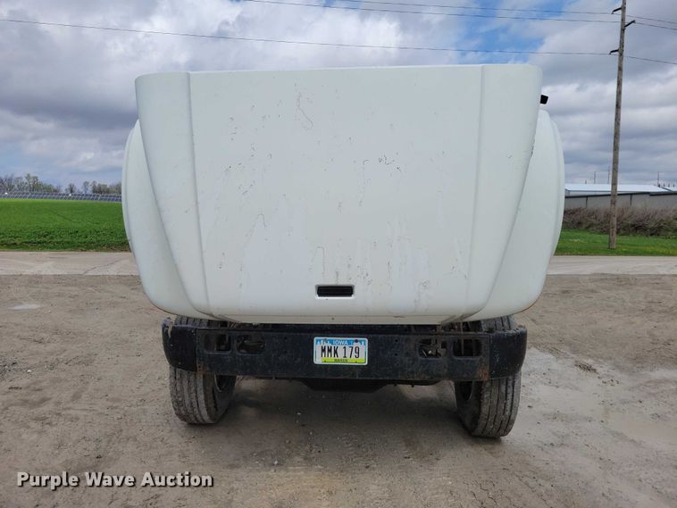 image for item DZ7037 1995 International 4900 refuse truck