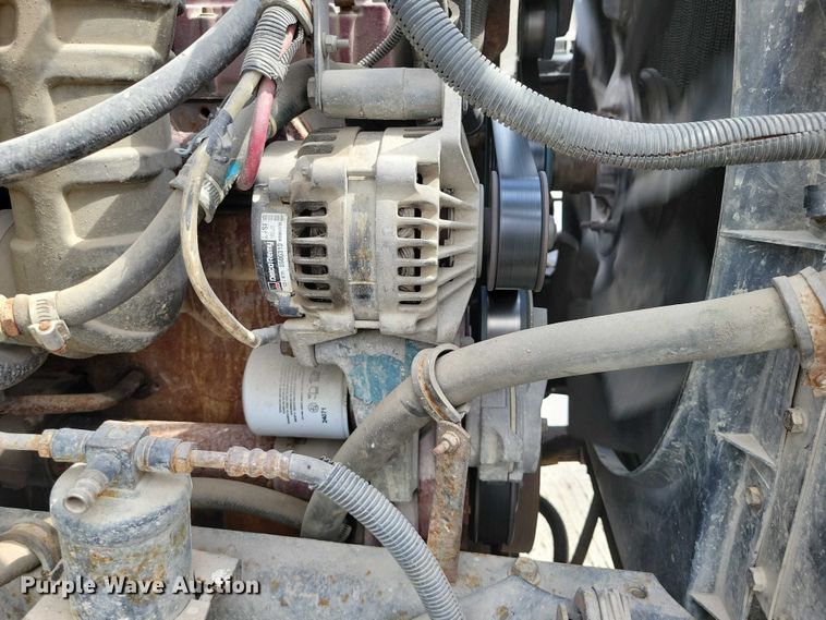 image for item DZ7037 1995 International 4900 refuse truck