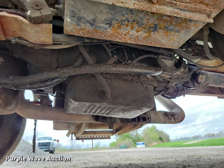 image for item DZ7037 1995 International 4900 refuse truck