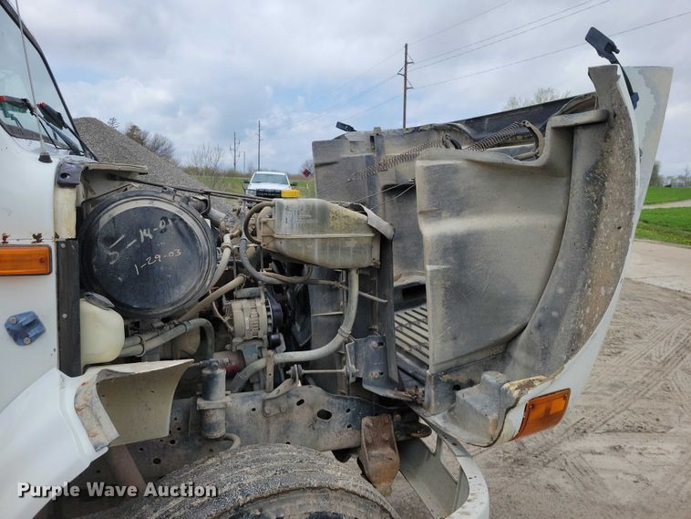 image for item DZ7038 1996 International 4900 hook lift truck
