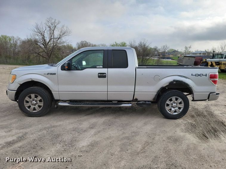 image for item DZ7043 2009 Ford F150 Ext. Cab pickup truck