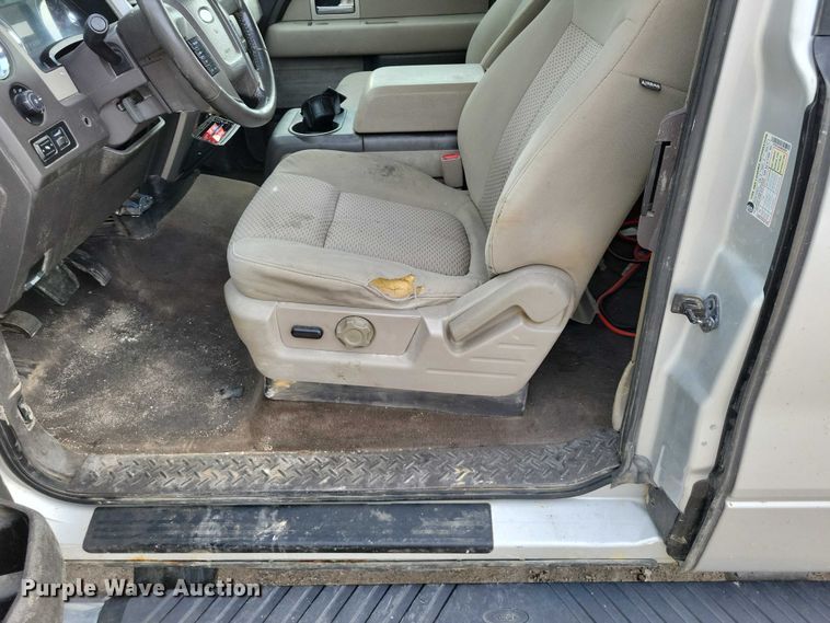 image for item DZ7043 2009 Ford F150 Ext. Cab pickup truck