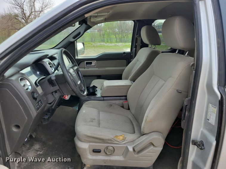 image for item DZ7043 2009 Ford F150 Ext. Cab pickup truck