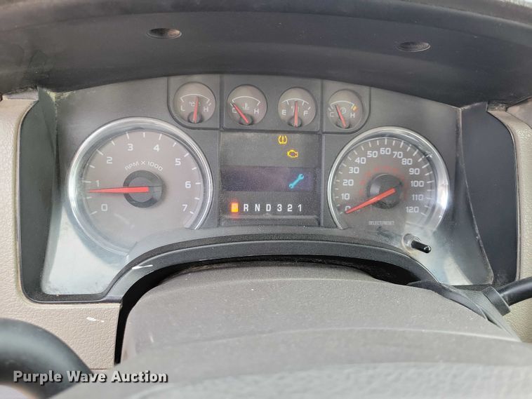 image for item DZ7043 2009 Ford F150 Ext. Cab pickup truck