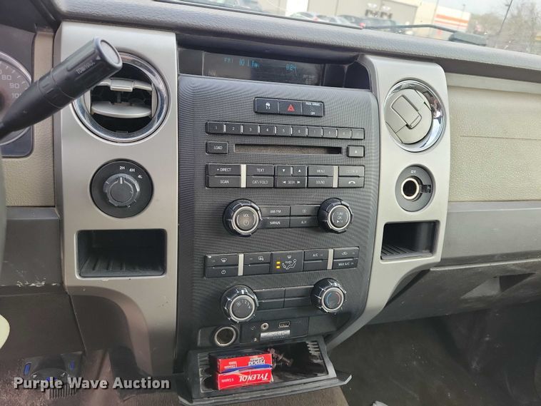 image for item DZ7043 2009 Ford F150 Ext. Cab pickup truck