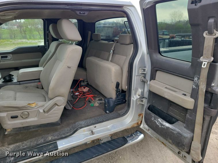 image for item DZ7043 2009 Ford F150 Ext. Cab pickup truck