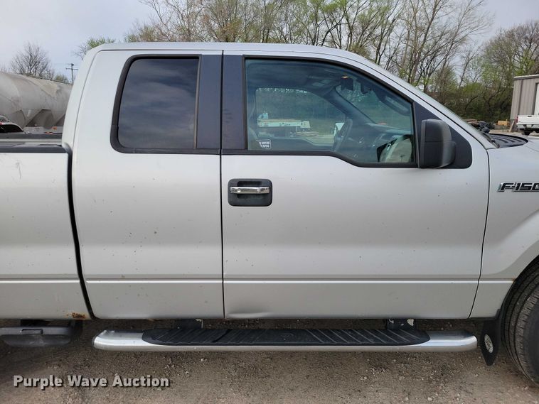 image for item DZ7043 2009 Ford F150 Ext. Cab pickup truck