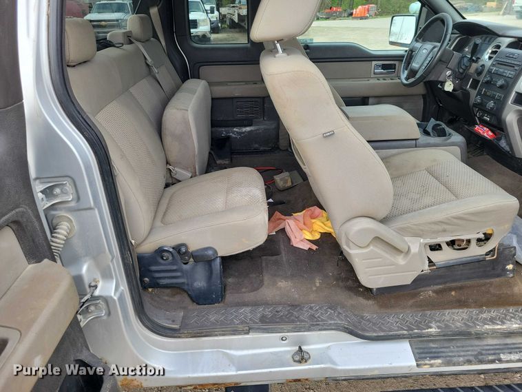 image for item DZ7043 2009 Ford F150 Ext. Cab pickup truck