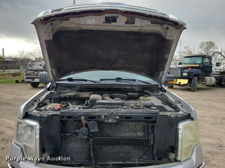 image for item DZ7043 2009 Ford F150 Ext. Cab pickup truck