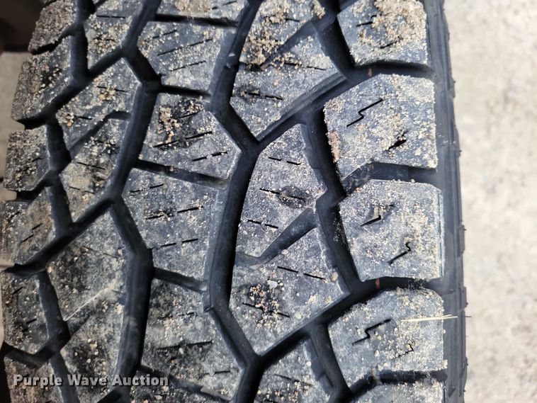 image for item DZ7043 2009 Ford F150 Ext. Cab pickup truck