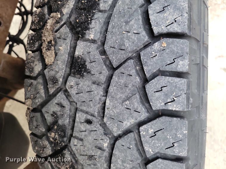 image for item DZ7043 2009 Ford F150 Ext. Cab pickup truck