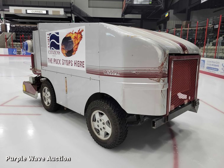 image for item DZ7055 1992 Olympia ST-95 ice resurfacer