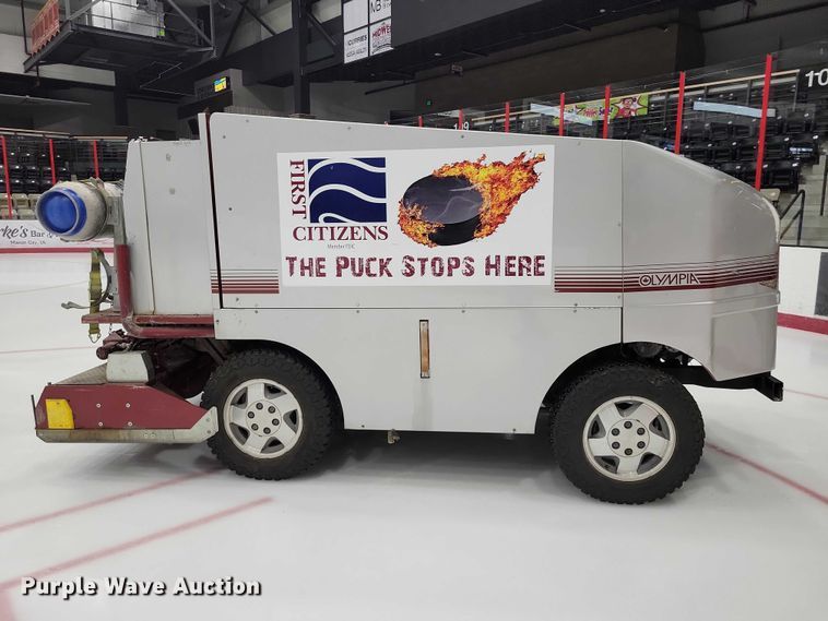 image for item DZ7055 1992 Olympia ST-95 ice resurfacer