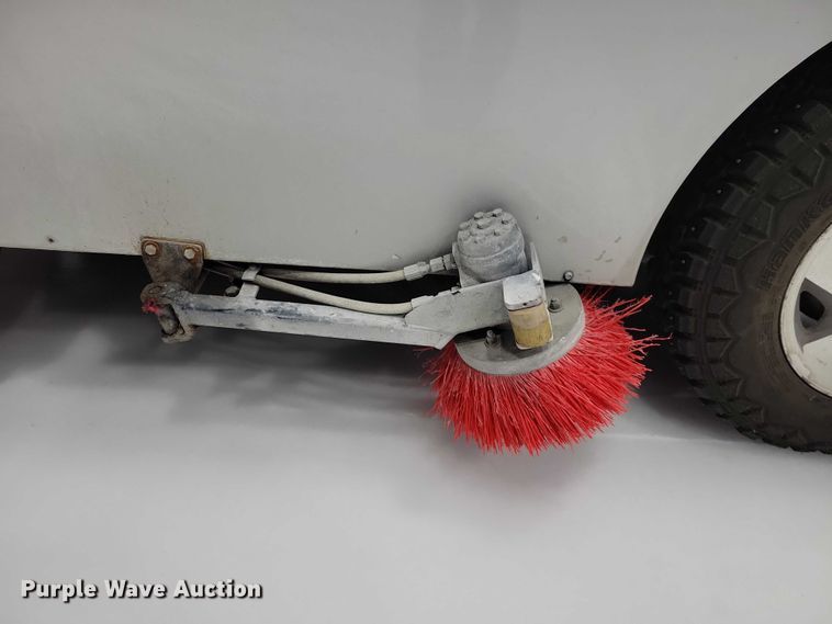 image for item DZ7055 1992 Olympia ST-95 ice resurfacer