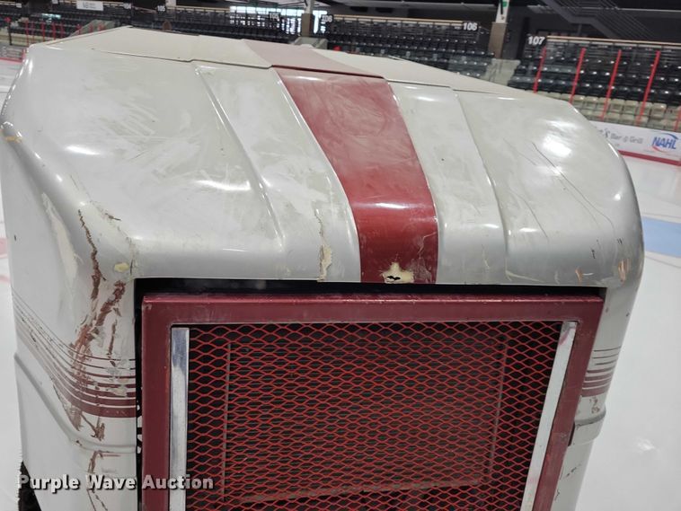 image for item DZ7055 1992 Olympia ST-95 ice resurfacer