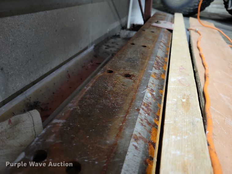 image for item DZ7055 1992 Olympia ST-95 ice resurfacer
