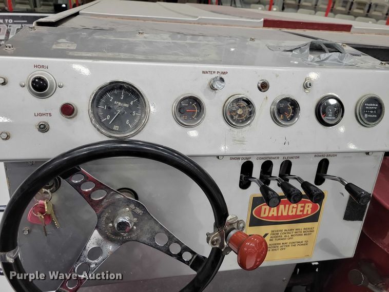 image for item DZ7055 1992 Olympia ST-95 ice resurfacer
