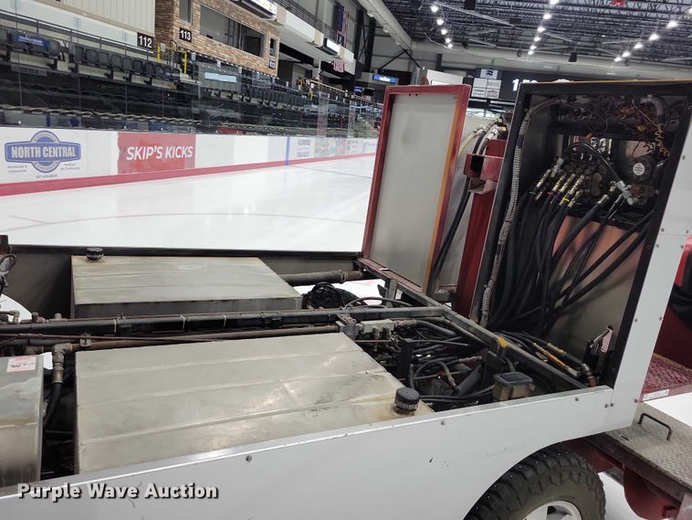 image for item DZ7055 1992 Olympia ST-95 ice resurfacer