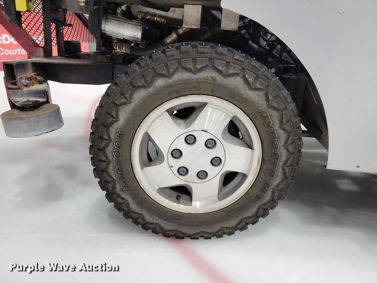 image for item DZ7055 1992 Olympia ST-95 ice resurfacer