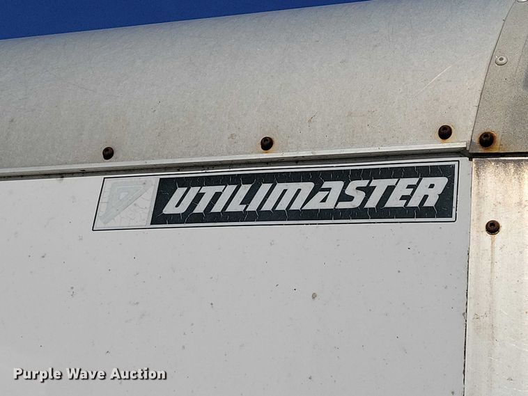 image for item DZ7056 2014 Chevrolet Express 3500 box truck