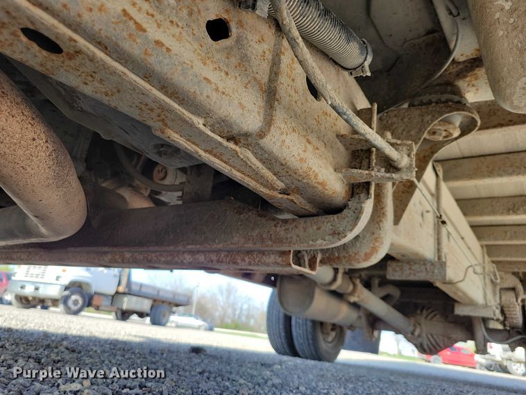 image for item DZ7056 2014 Chevrolet Express 3500 box truck