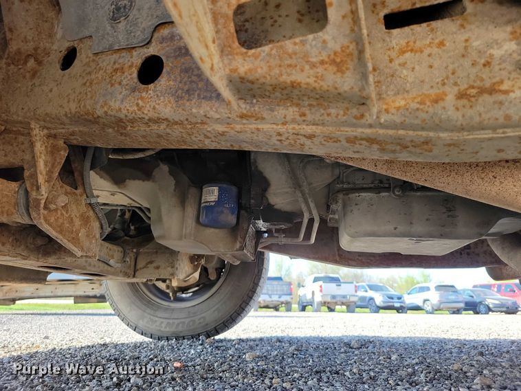 image for item DZ7056 2014 Chevrolet Express 3500 box truck