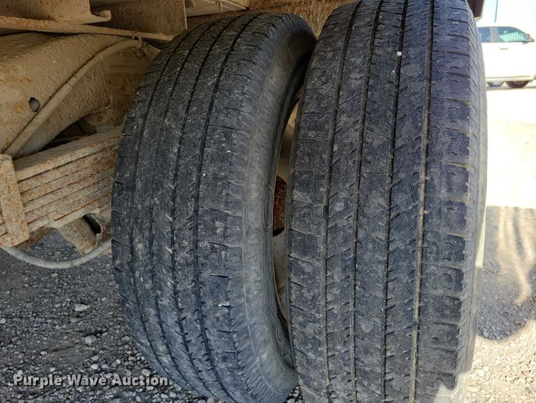 image for item DZ7056 2014 Chevrolet Express 3500 box truck