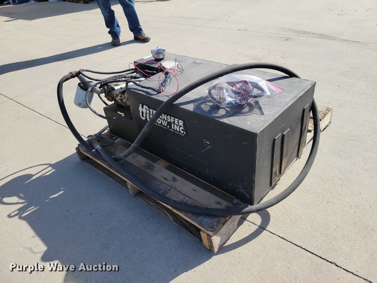 image for item DZ7057 2014 Transfer Flow  fuel tank