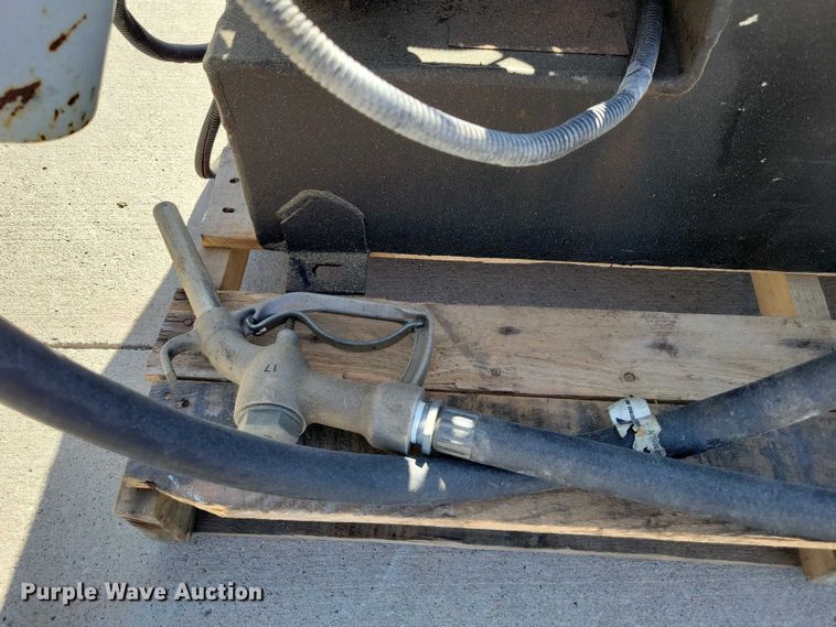 image for item DZ7057 2014 Transfer Flow  fuel tank