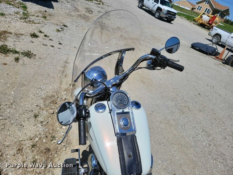 image for item DZ7060 2000 Harley Davidson  Fatboy motorcycle